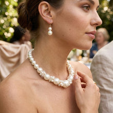 Load image into Gallery viewer, Cream Pearl Bead Cluster Single Strand Necklace
