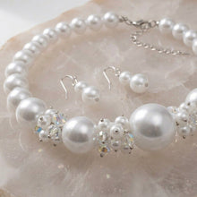 Load image into Gallery viewer, White Pearl Bead Cluster Single Strand Necklace
