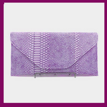 Load image into Gallery viewer, Purple Snake Skin Patterned Envelope Clutch | Shoulder Bag | 565771
