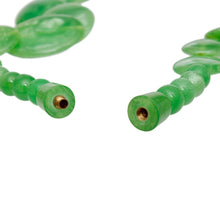 Load image into Gallery viewer, Bead Graduated Green Disc Barrel Clasp Necklace
