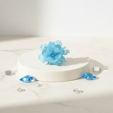 Load image into Gallery viewer, Cocktail Turquoise Sculpted Petal Bead Flower Ring
