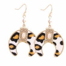 Load image into Gallery viewer, White Leopard Fur Horseshoe Earrings
