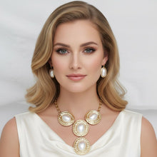 Load image into Gallery viewer, Pendant Gold Organic Oval Cream Pearl Necklace
