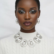 Load image into Gallery viewer, Collar Silver Organic Oval Domed Link Necklace
