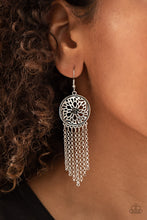 Load image into Gallery viewer, Blissfully Botanical - Black Earrings -E0024
