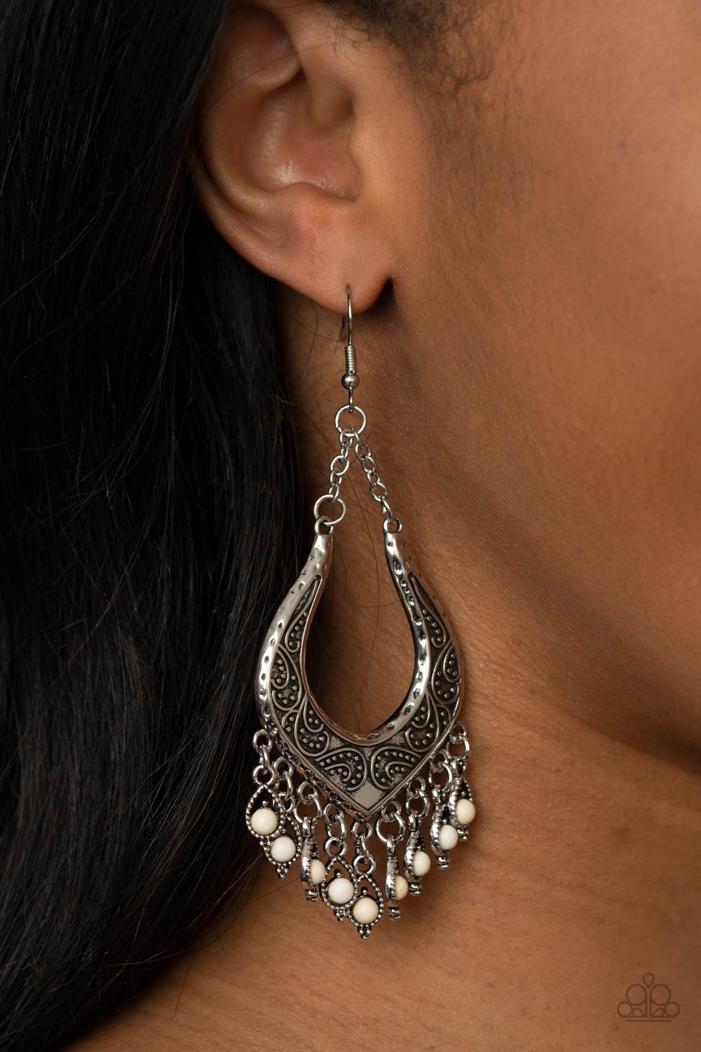 Sahara Fiesta - White Stone Earrings - E0440