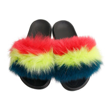 Load image into Gallery viewer, Coral to Green Fox Fur Small Slippers
