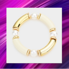 Load image into Gallery viewer, Oval Pearl Accented Resin Stretch Bracelet - Cream - B1003
