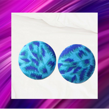 Load image into Gallery viewer, Cheetah Print Ankara Button Earrings - E1070
