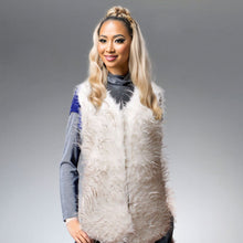 Load image into Gallery viewer, White Faux Fur Fashion Vest
