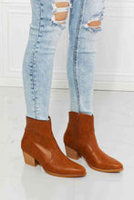 Load image into Gallery viewer, MMShoes Watertower Town Faux Leather Western Ankle Boots in Ochre
