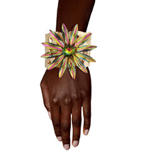 Load image into Gallery viewer, Pink Green Flower Open Cuff
