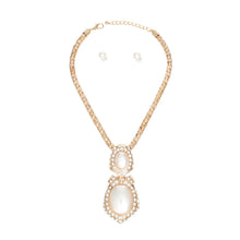Load image into Gallery viewer, Gold Mesh Elegant Drop Pearl Necklace
