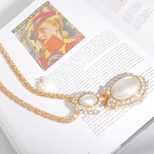 Load image into Gallery viewer, Gold Mesh Elegant Drop Pearl Necklace
