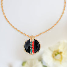 Load image into Gallery viewer, Black Stripe Pendant Gold Twisted Chain
