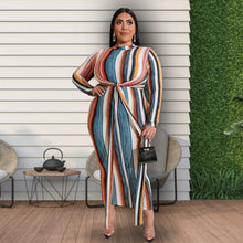 Load image into Gallery viewer, Striped 4XL Knot Bodycon Dress
